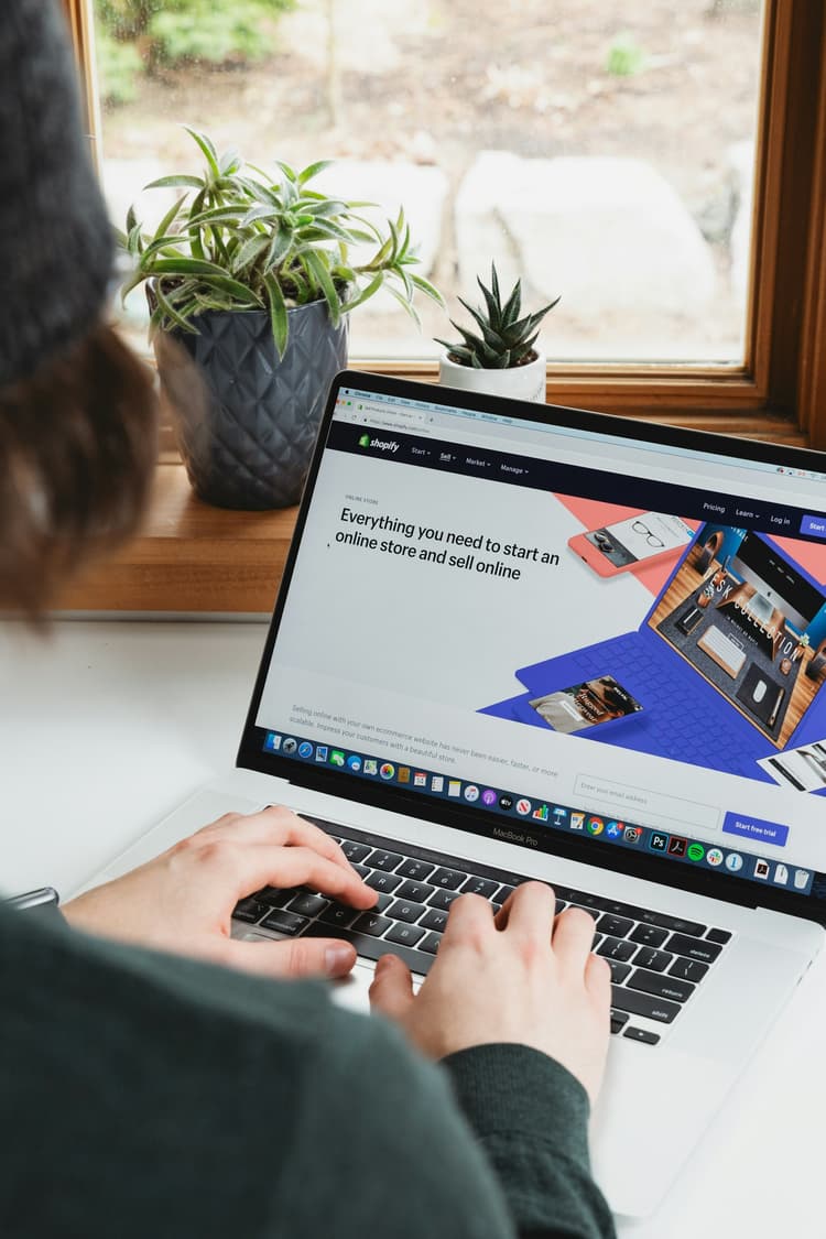 Launched an Online Store but No Sales: 7 E-commerce Killers